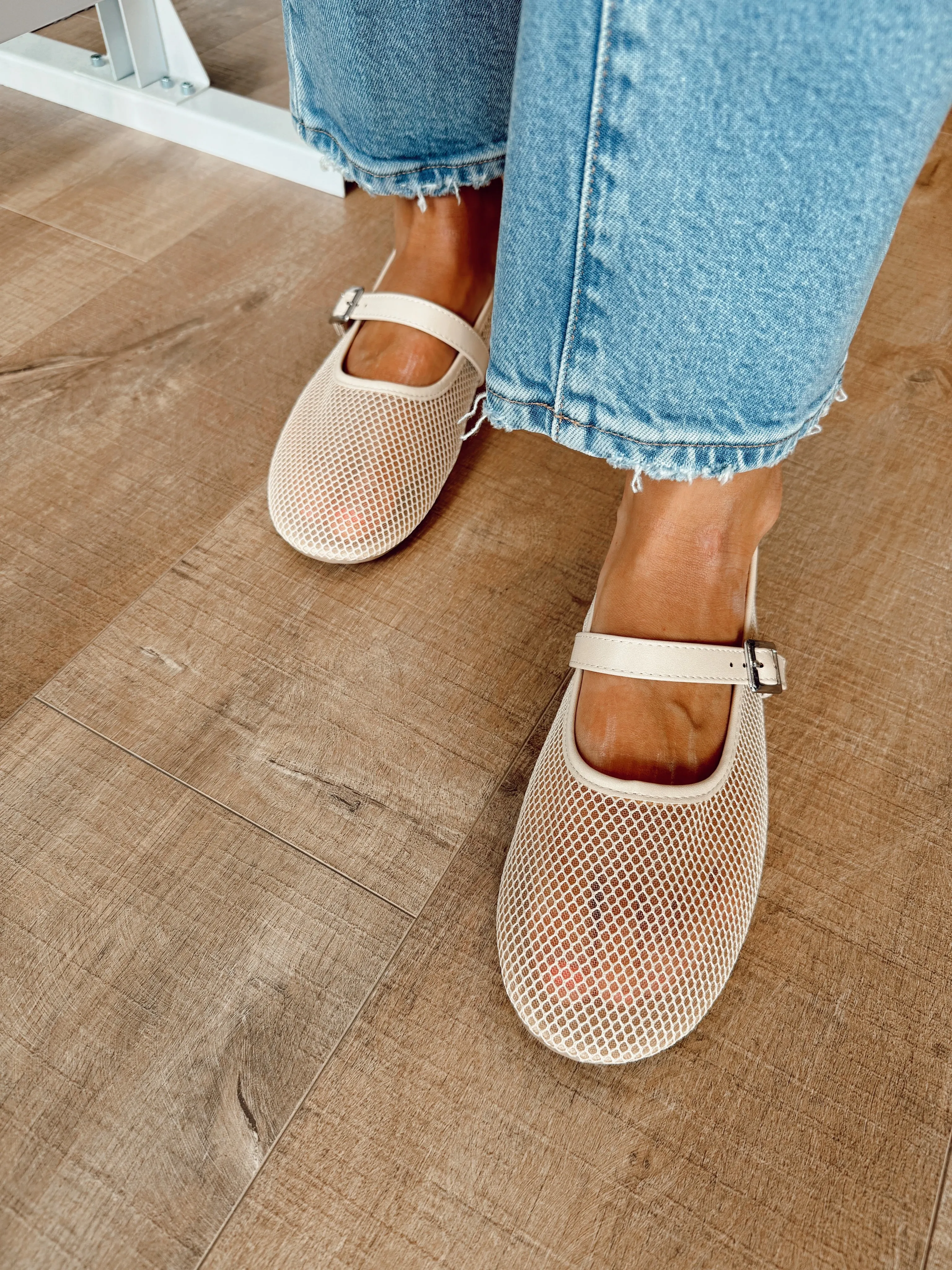 All over Mesh Mary Jane Flats