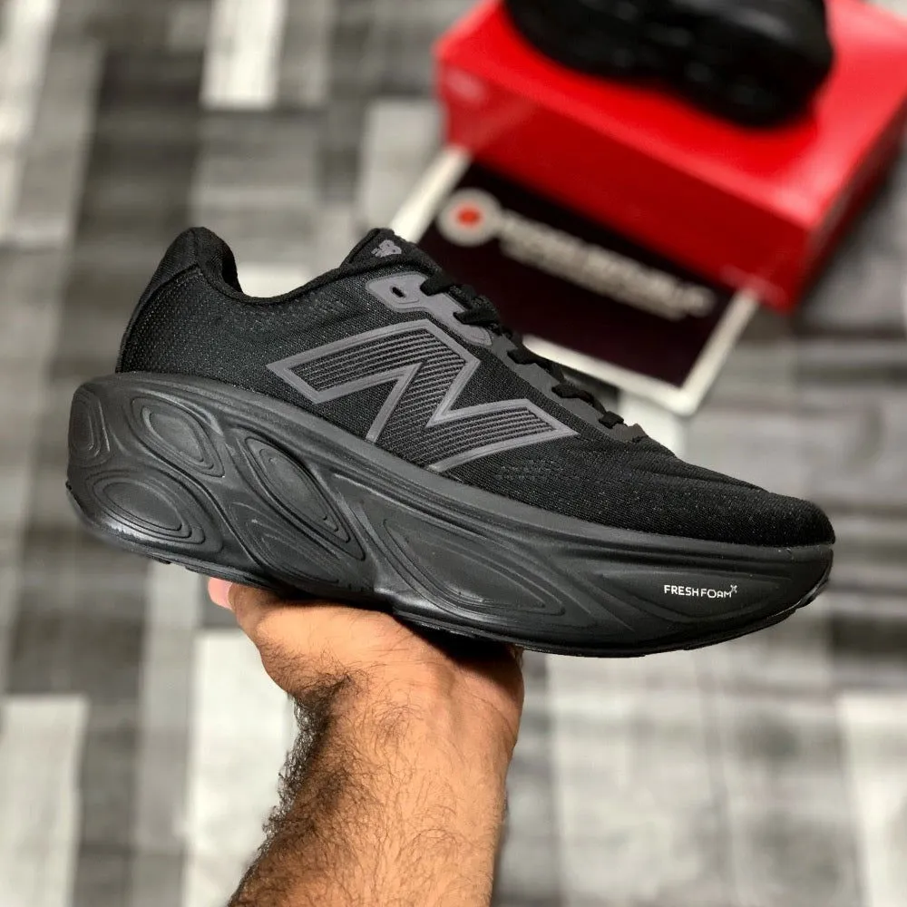 NB Fresh Foam X More V5 (All Black)