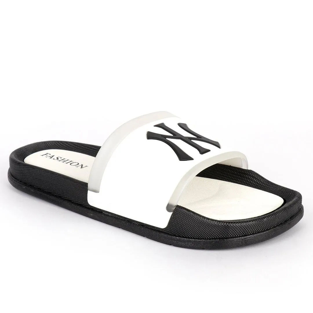 NY Fashion Big Logo Men's Brave Slide-White