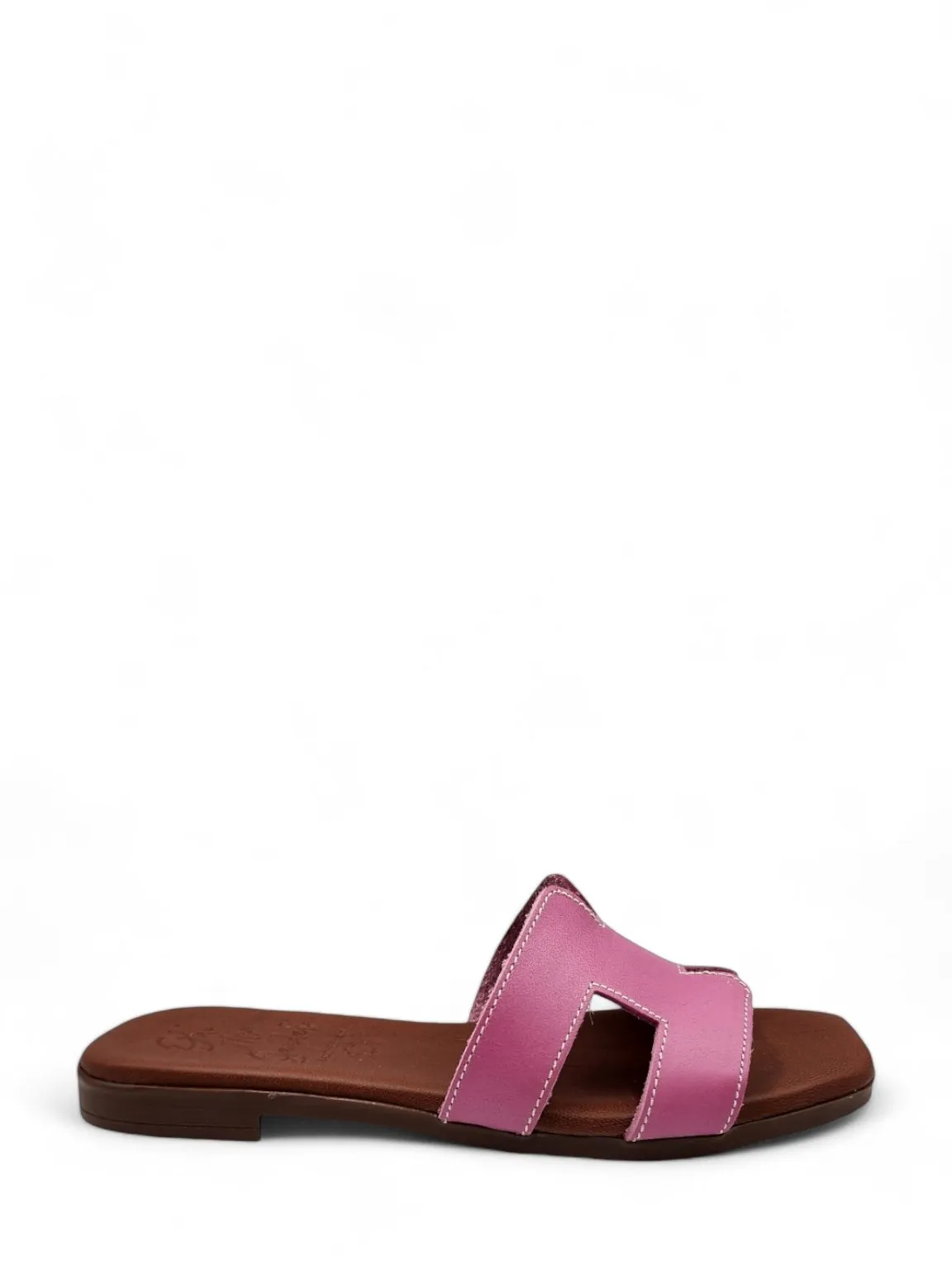 Oh! Ohmes Flats Sandals