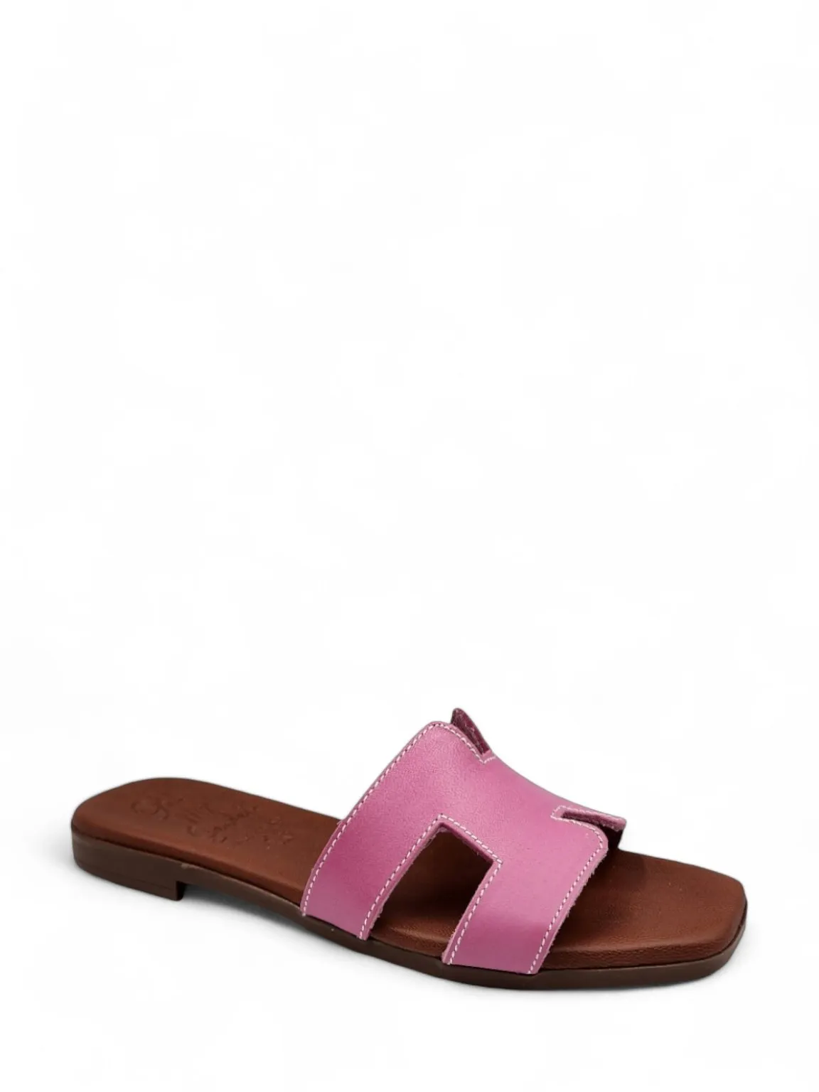 Oh! Ohmes Flats Sandals