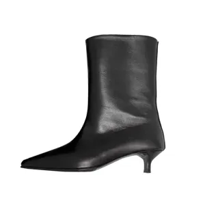 Poise Pointed Toe Boots